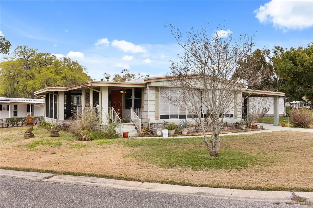 2129 Oak Grove Drive Zellwood FL 32798