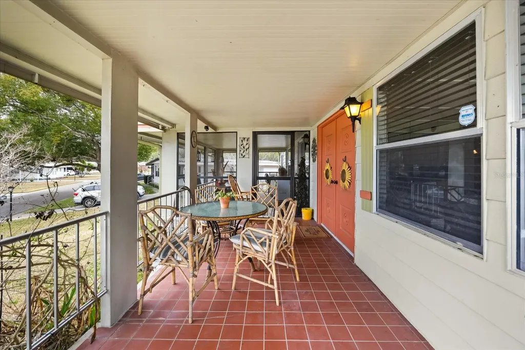 2129 Oak Grove Drive Zellwood FL 32798