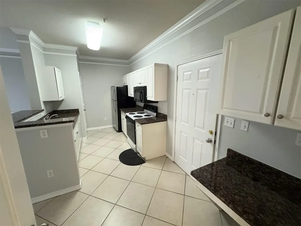 4305 Bayside Village Drive Tampa FL 33615