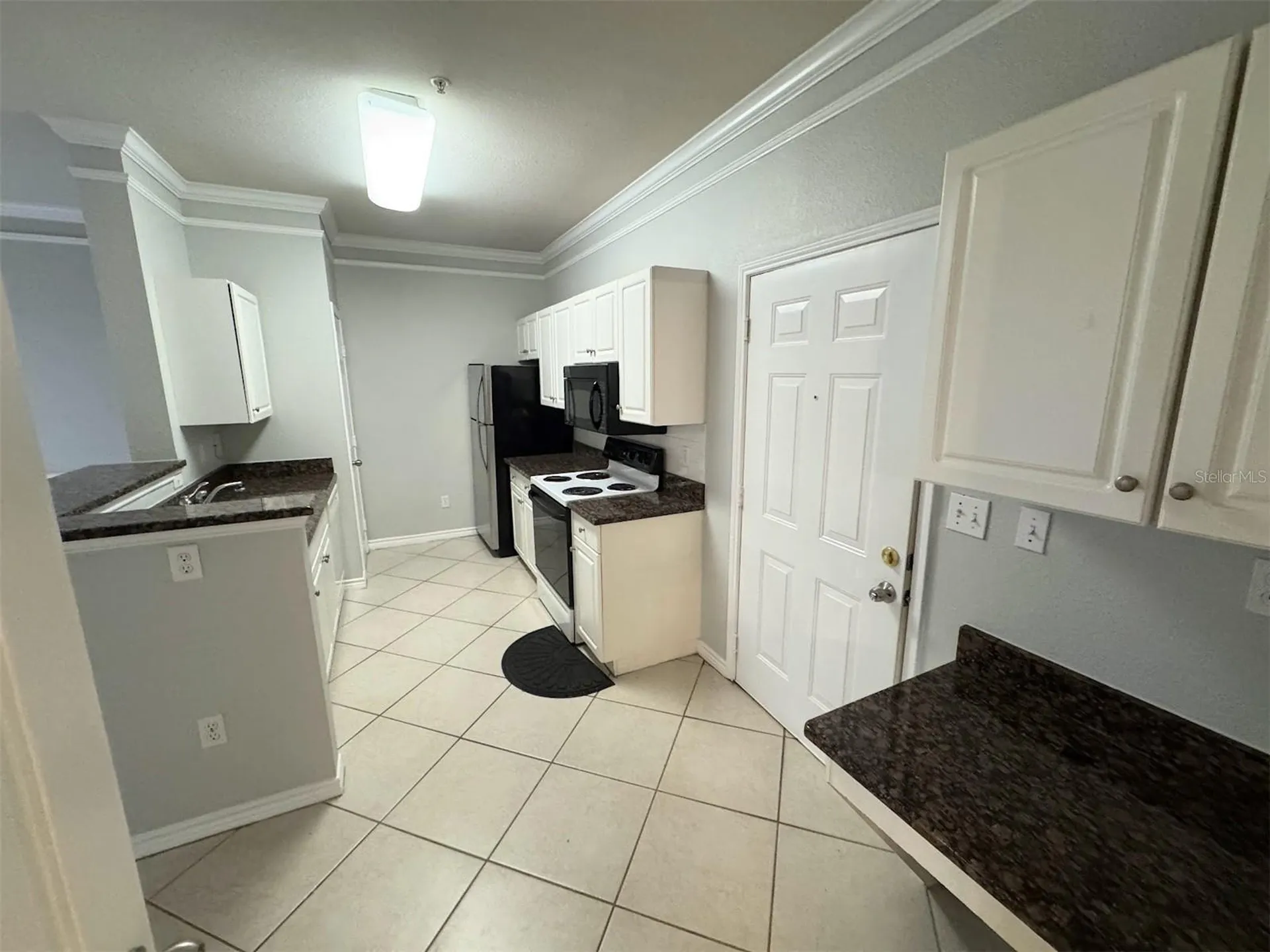 4305 Bayside Village Drive Tampa FL 33615