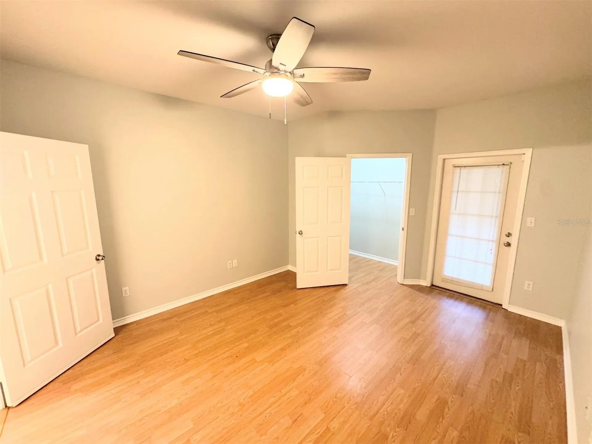 4305 Bayside Village Drive Tampa FL 33615