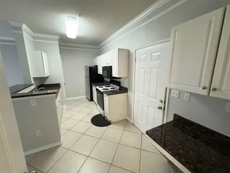 4305 Bayside Village Drive Tampa FL 33615