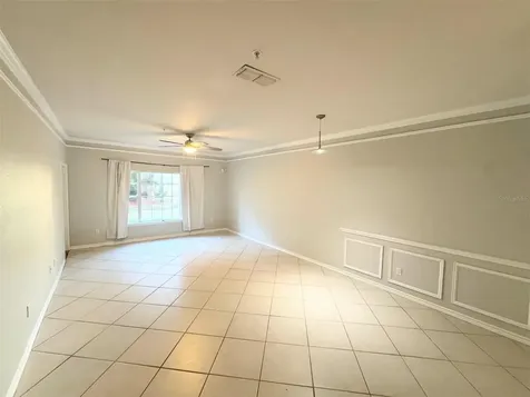 4305 Bayside Village Drive Tampa FL 33615