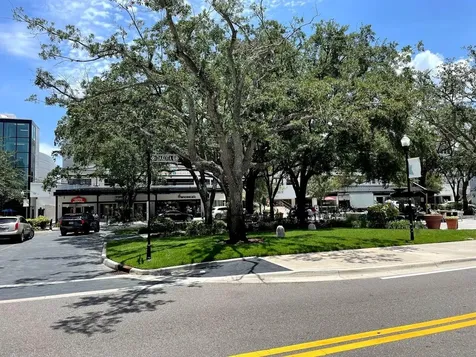 4305 Bayside Village Drive Tampa FL 33615