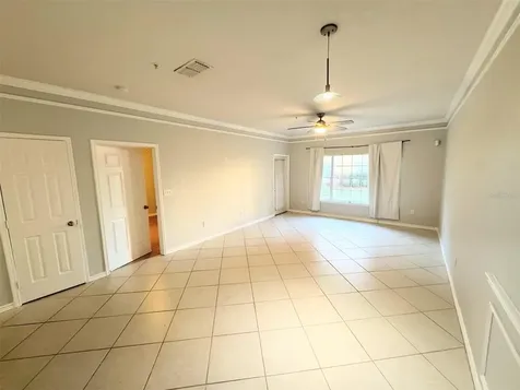 4305 Bayside Village Drive Tampa FL 33615