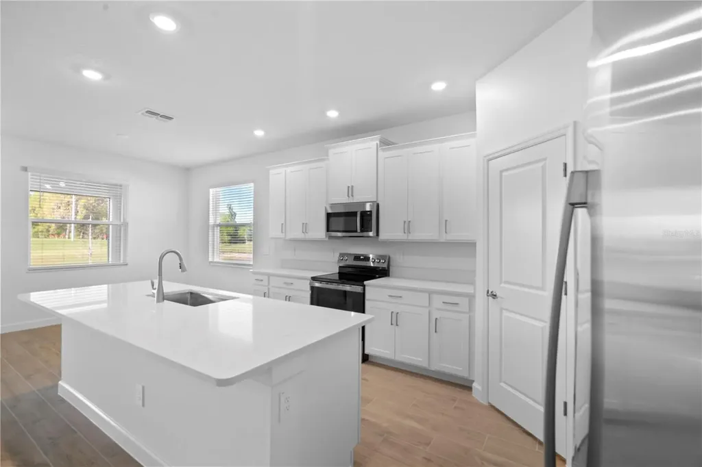 31740 Griffin Sands Lane San Antonio FL 33576