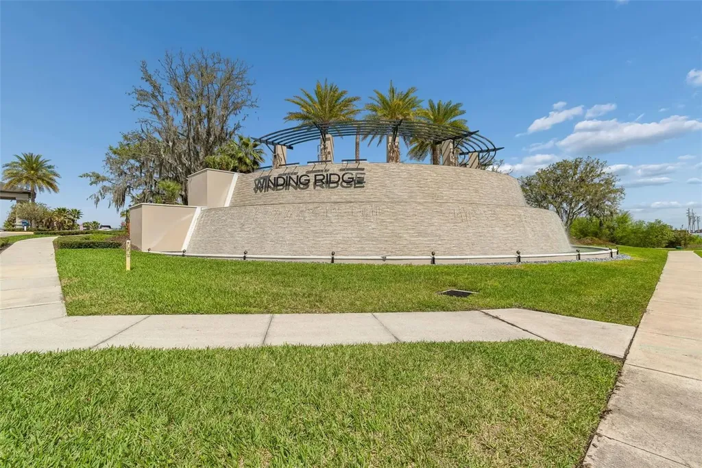 3416 Acacia Bay Avenue Wesley Chapel FL 33543