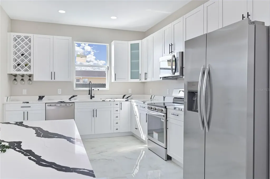 1326 NE 7th Place Cape Coral FL 33909