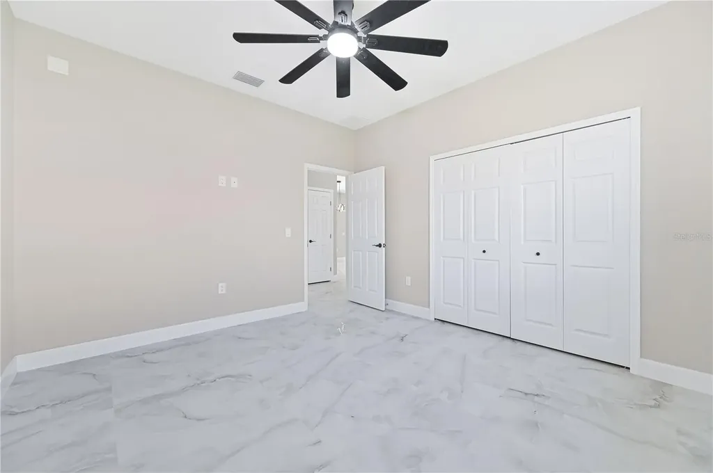 1326 NE 7th Place Cape Coral FL 33909