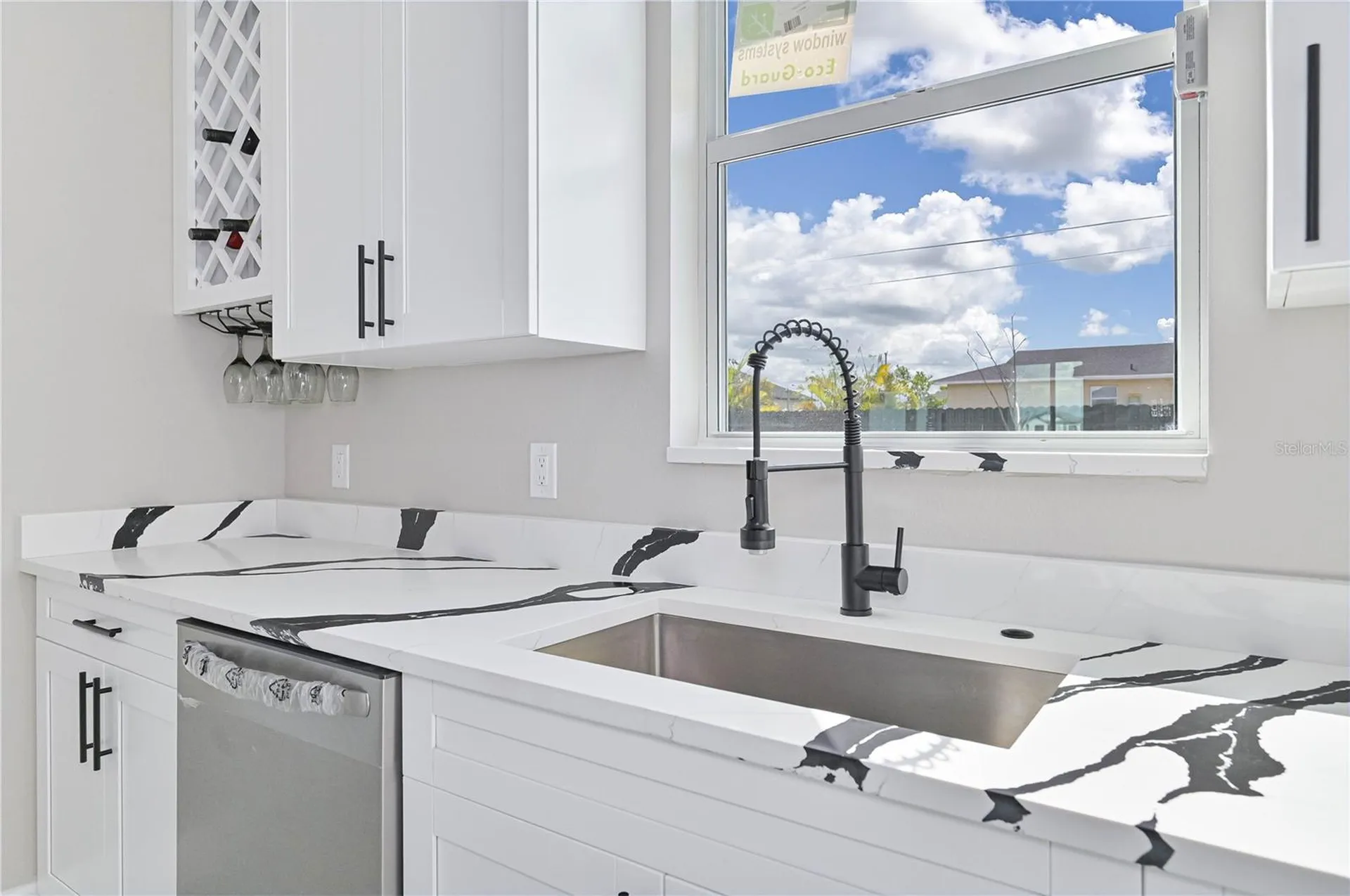 1326 NE 7th Place Cape Coral FL 33909