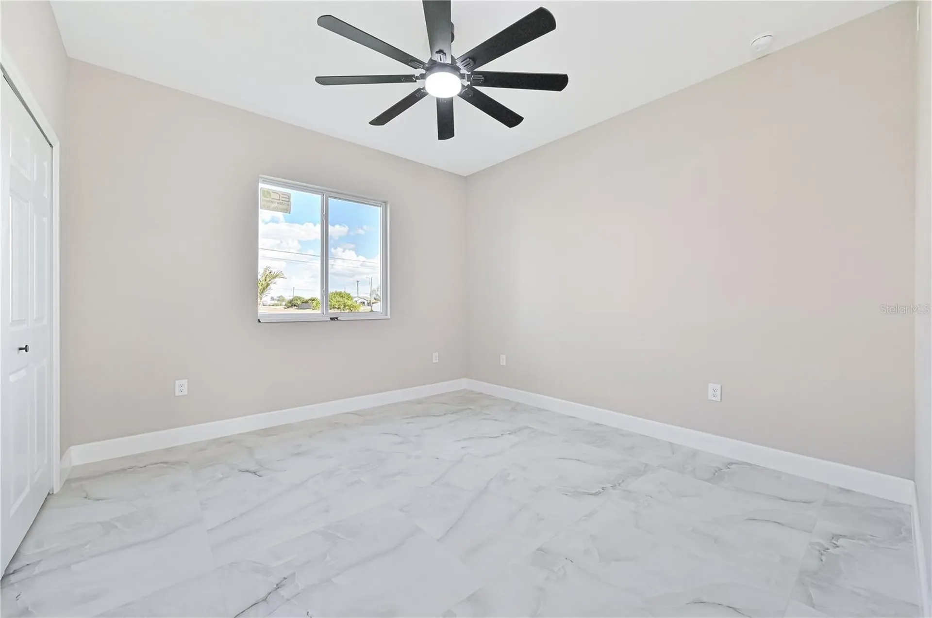 1326 NE 7th Place Cape Coral FL 33909