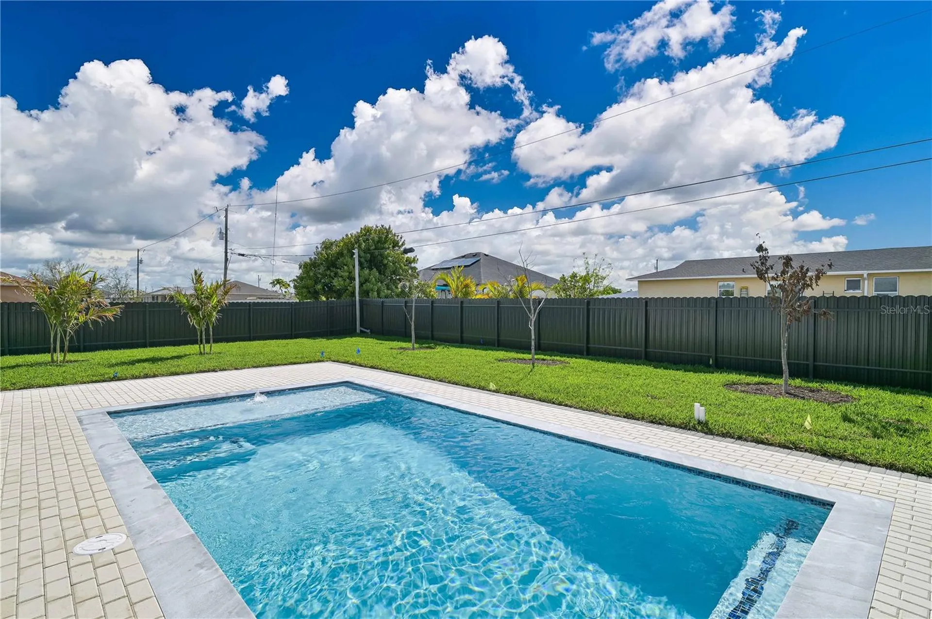 1326 NE 7th Place Cape Coral FL 33909