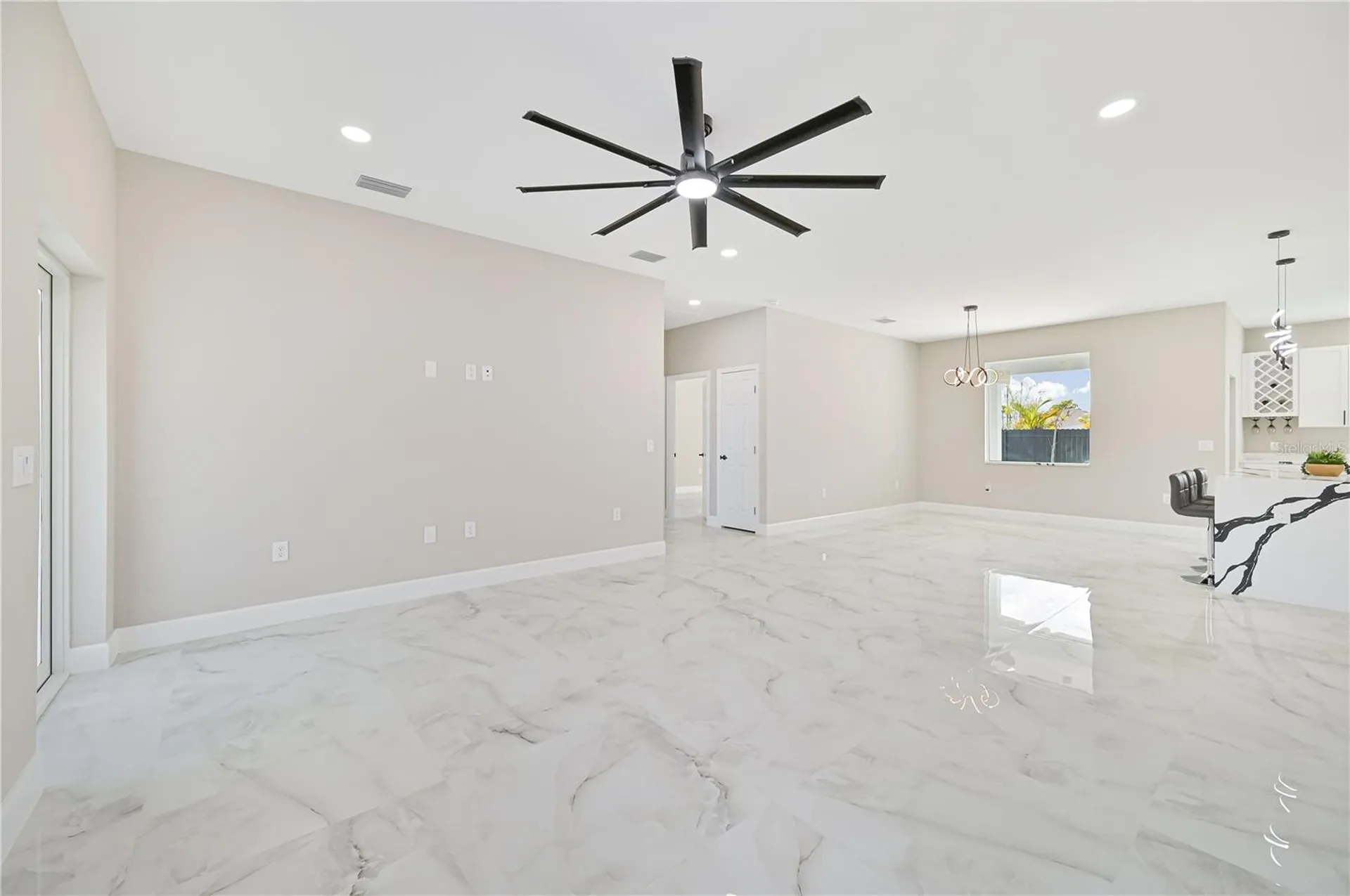 1326 NE 7th Place Cape Coral FL 33909