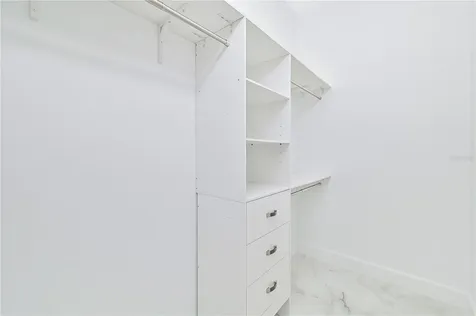 1326 NE 7th Place Cape Coral FL 33909