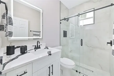 1326 NE 7th Place Cape Coral FL 33909