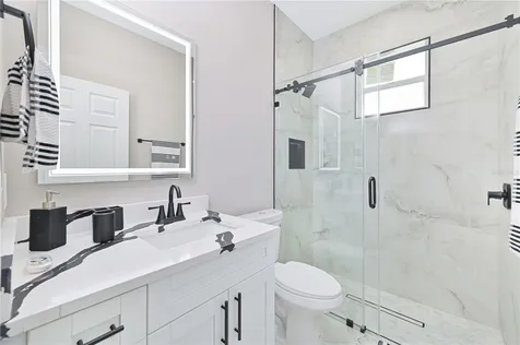 1326 NE 7th Place Cape Coral FL 33909