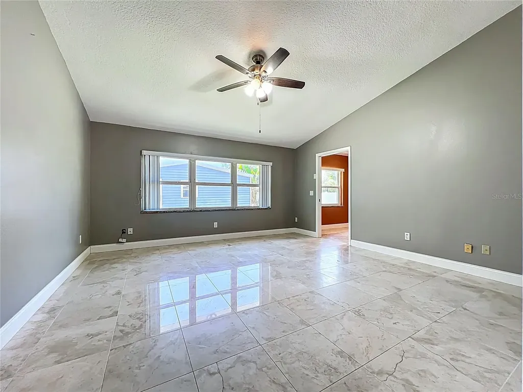 1205 Forest Circle Altamonte Springs FL 32714