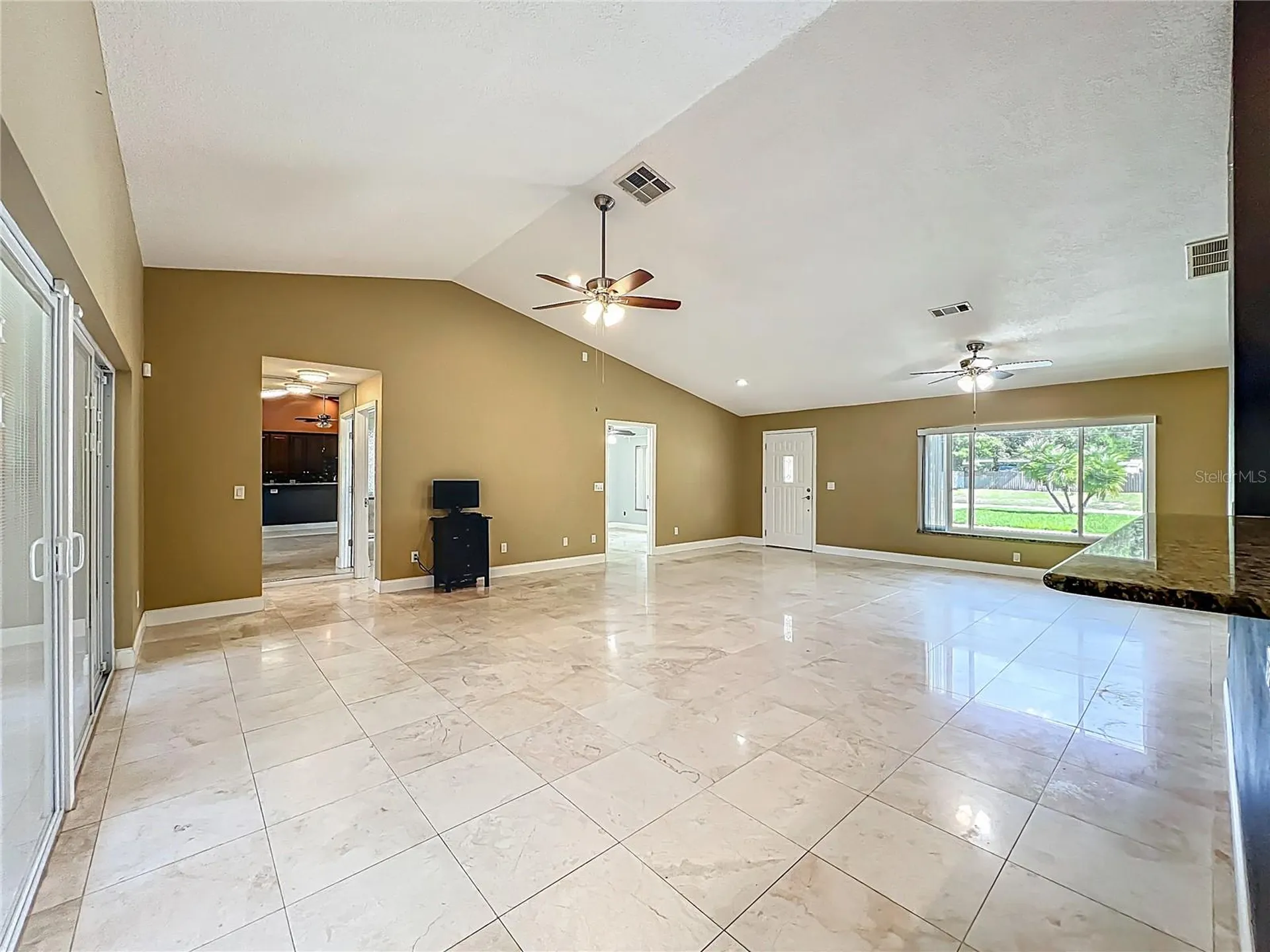1205 Forest Circle Altamonte Springs FL 32714