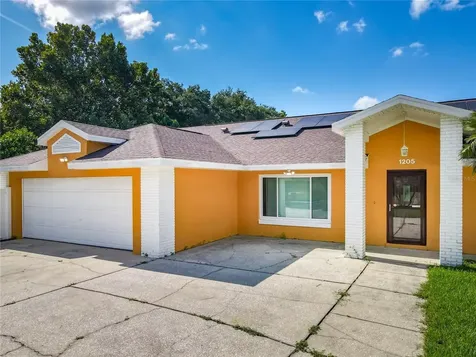 1205 Forest Circle Altamonte Springs FL 32714