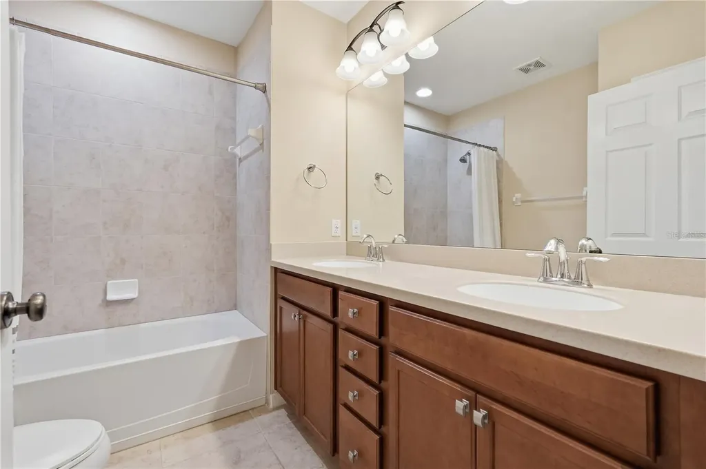 7583 Caponata Boulevard Seminole FL 33777
