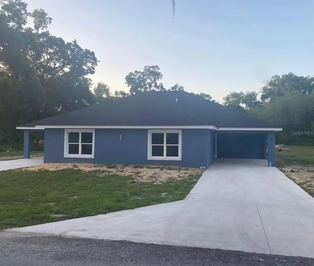 4341 NW 154th Street Reddick FL 32686