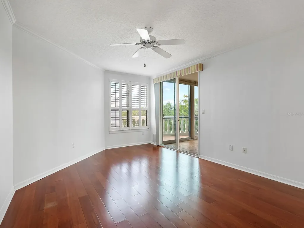 5420 Eagles Point Circle Sarasota FL 34231