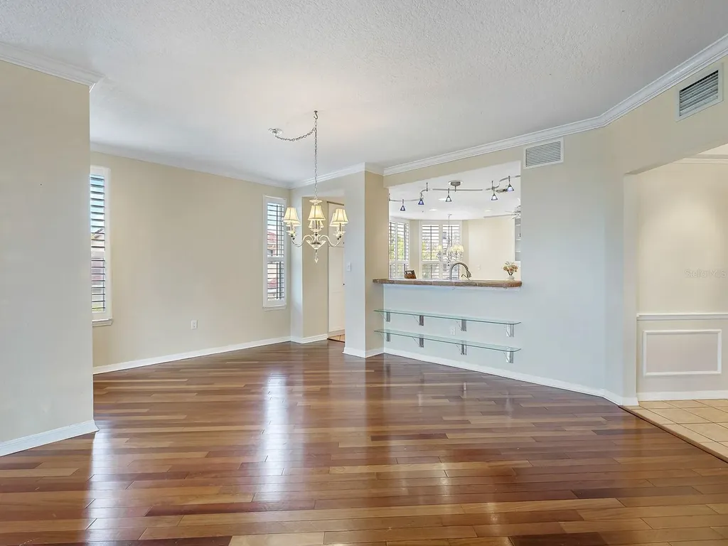 5420 Eagles Point Circle Sarasota FL 34231