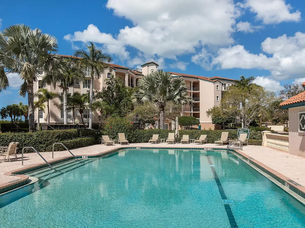 5420 Eagles Point Circle Sarasota FL 34231