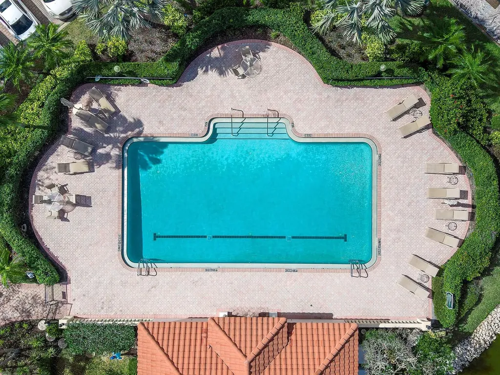 5420 Eagles Point Circle Sarasota FL 34231