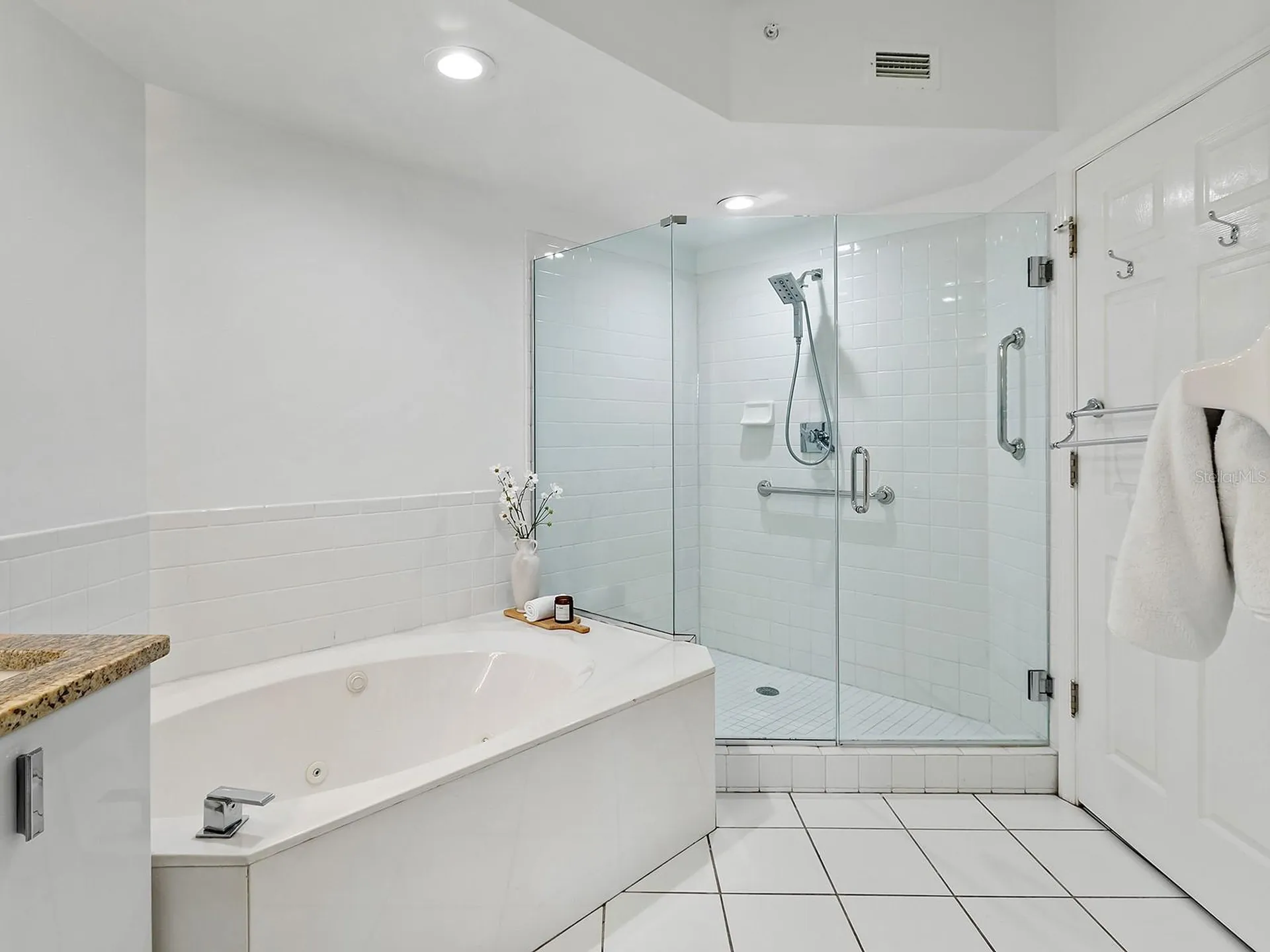 5420 Eagles Point Circle Sarasota FL 34231