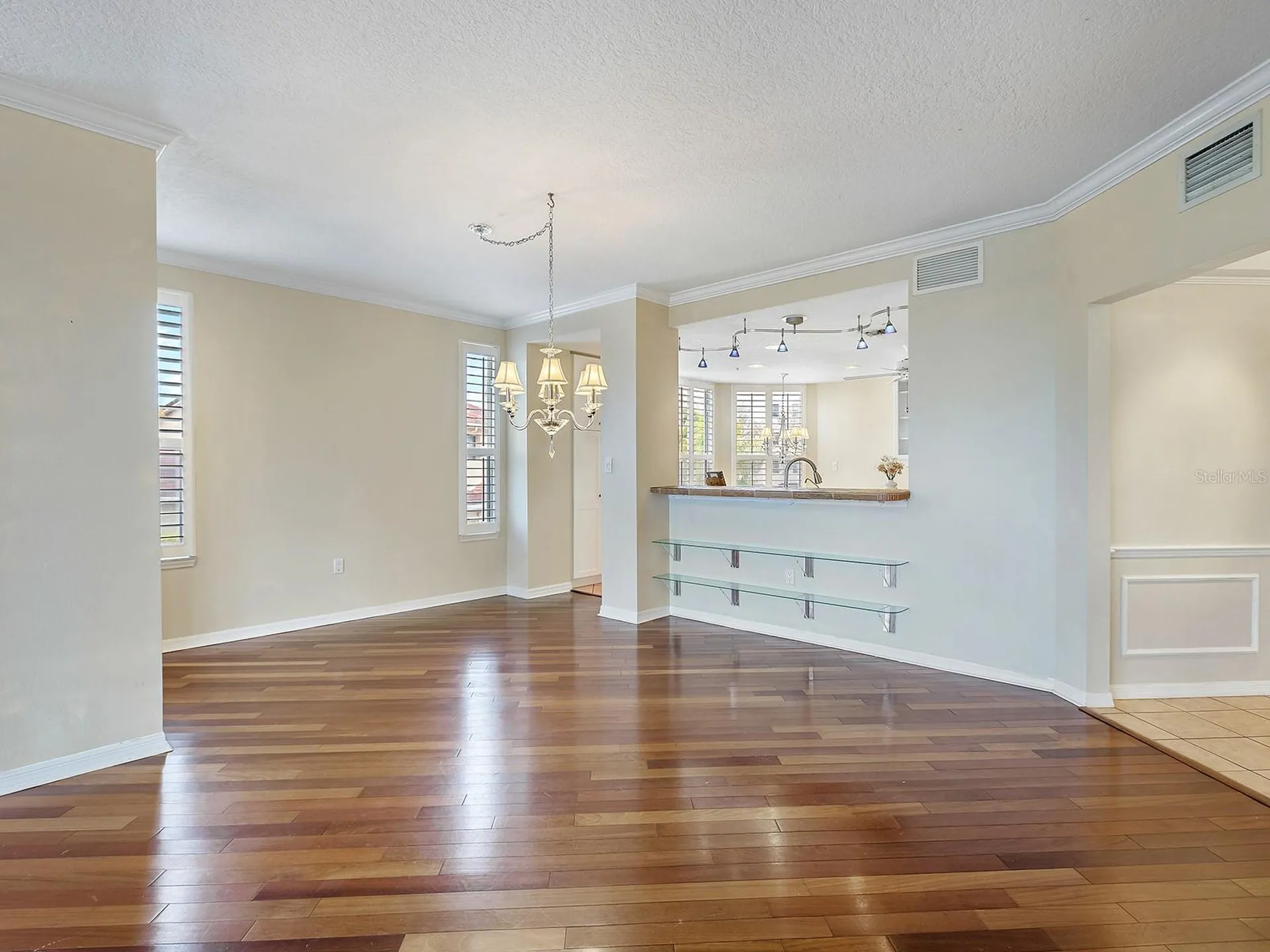 5420 Eagles Point Circle Sarasota FL 34231