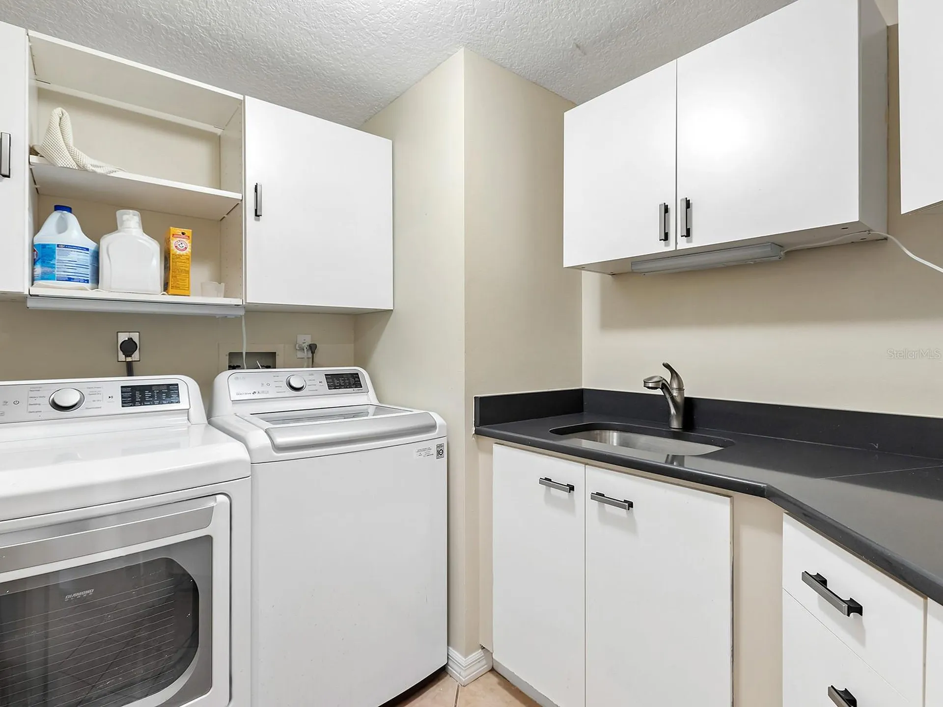 5420 Eagles Point Circle Sarasota FL 34231