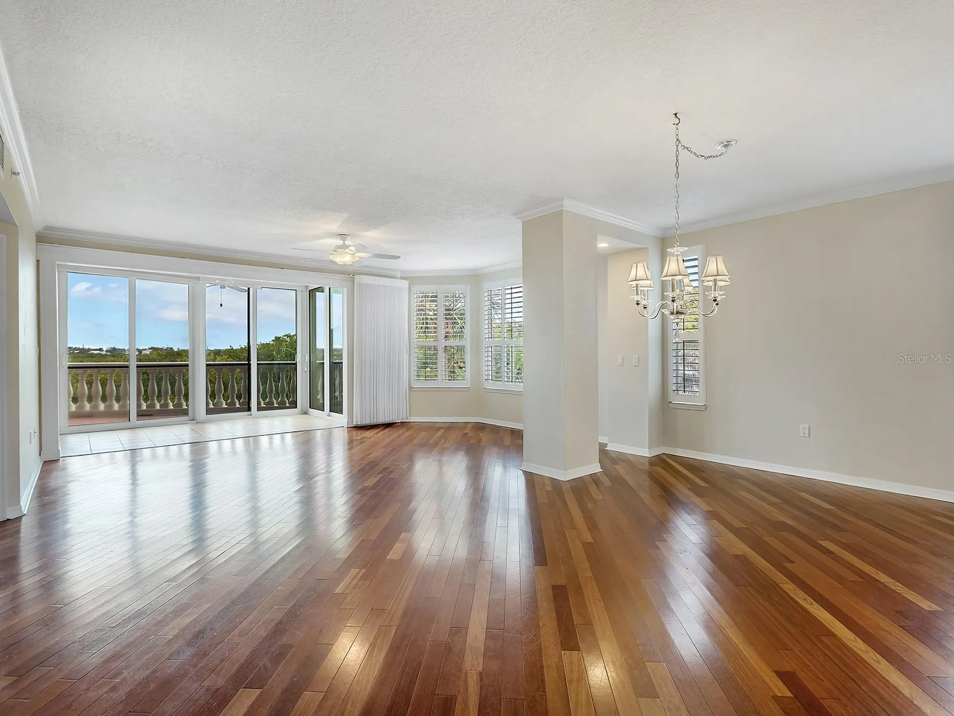 5420 Eagles Point Circle Sarasota FL 34231
