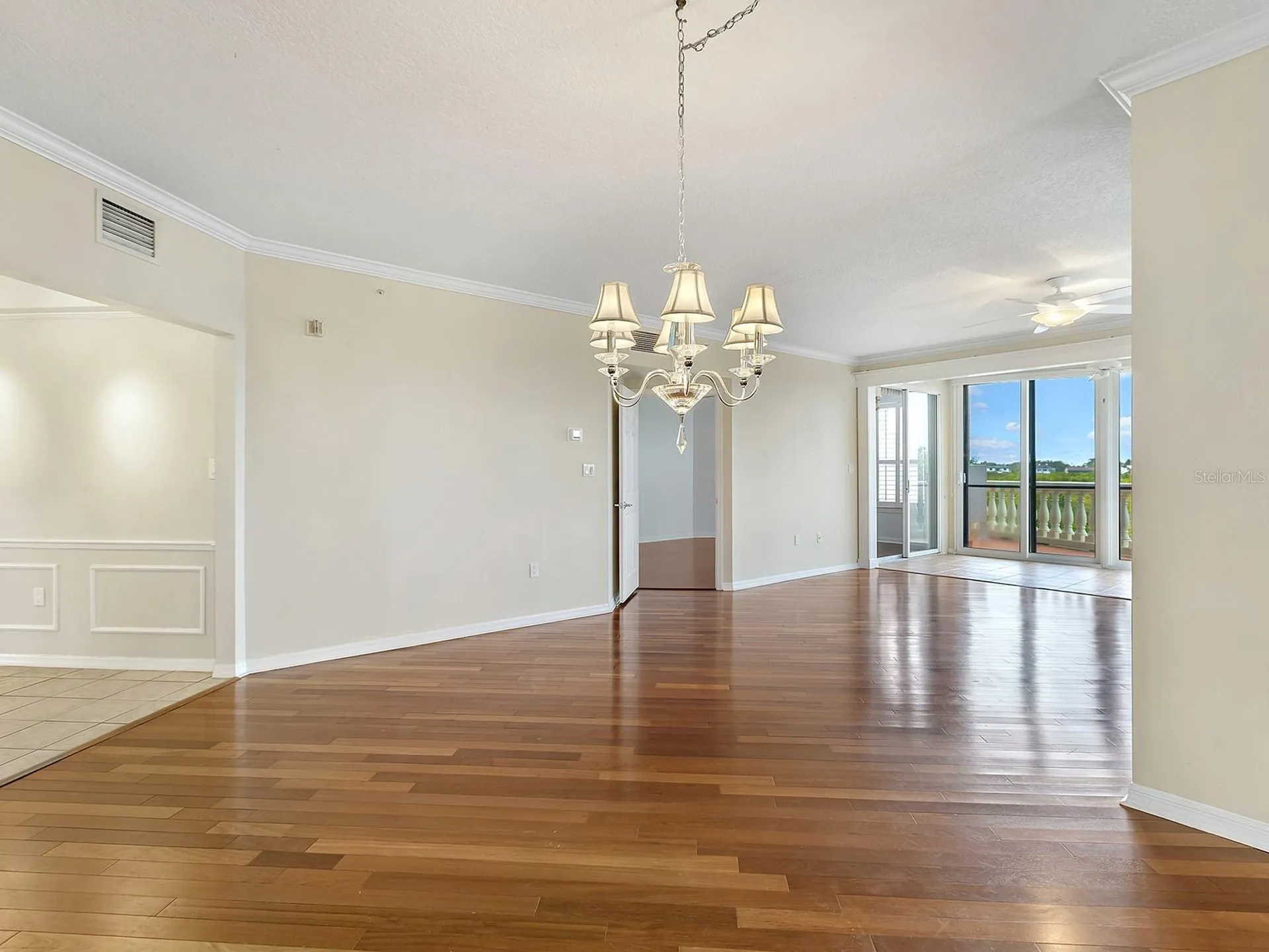 5420 Eagles Point Circle Sarasota FL 34231