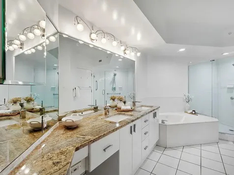 5420 Eagles Point Circle Sarasota FL 34231