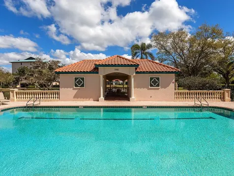 5420 Eagles Point Circle Sarasota FL 34231