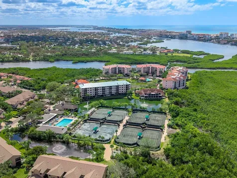 5420 Eagles Point Circle Sarasota FL 34231