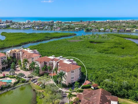 5420 Eagles Point Circle Sarasota FL 34231