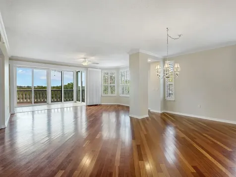 5420 Eagles Point Circle Sarasota FL 34231