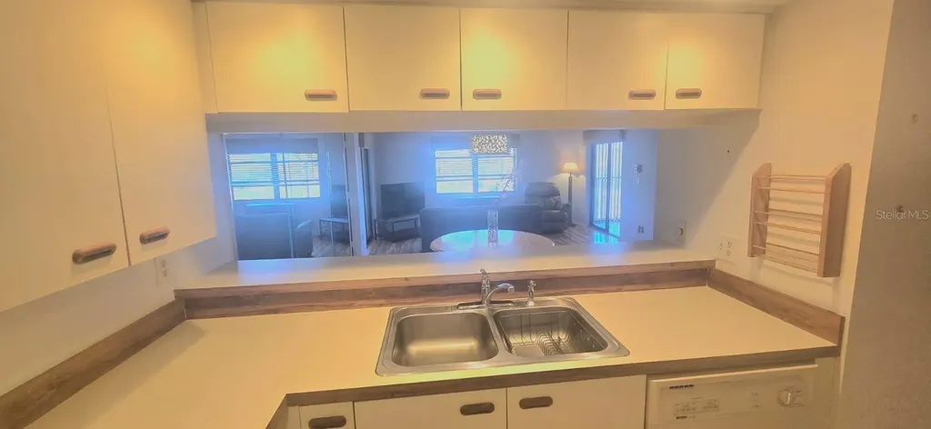 1001 Tartan Drive Palm Harbor FL 34684