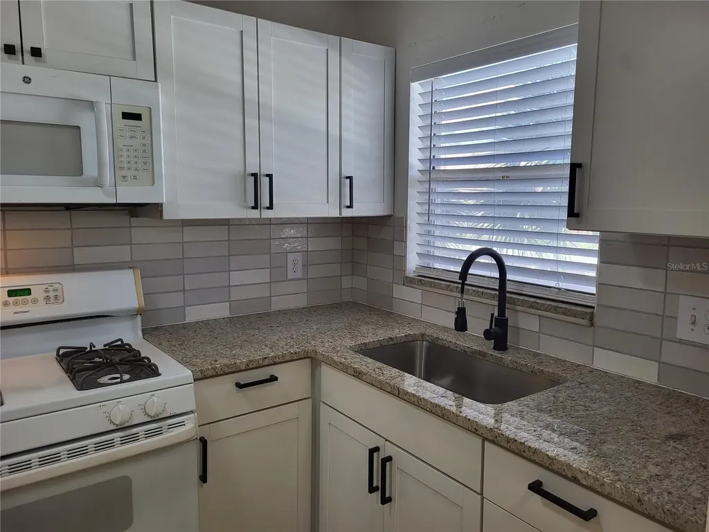 5521 80th Street N St Petersburg FL 33709