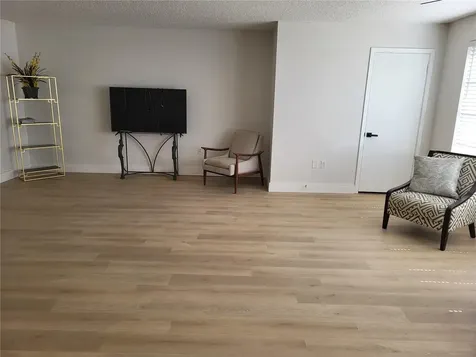 5521 80th Street N St Petersburg FL 33709