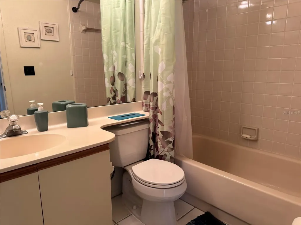 4008 37th Street Court W Bradenton FL 34205
