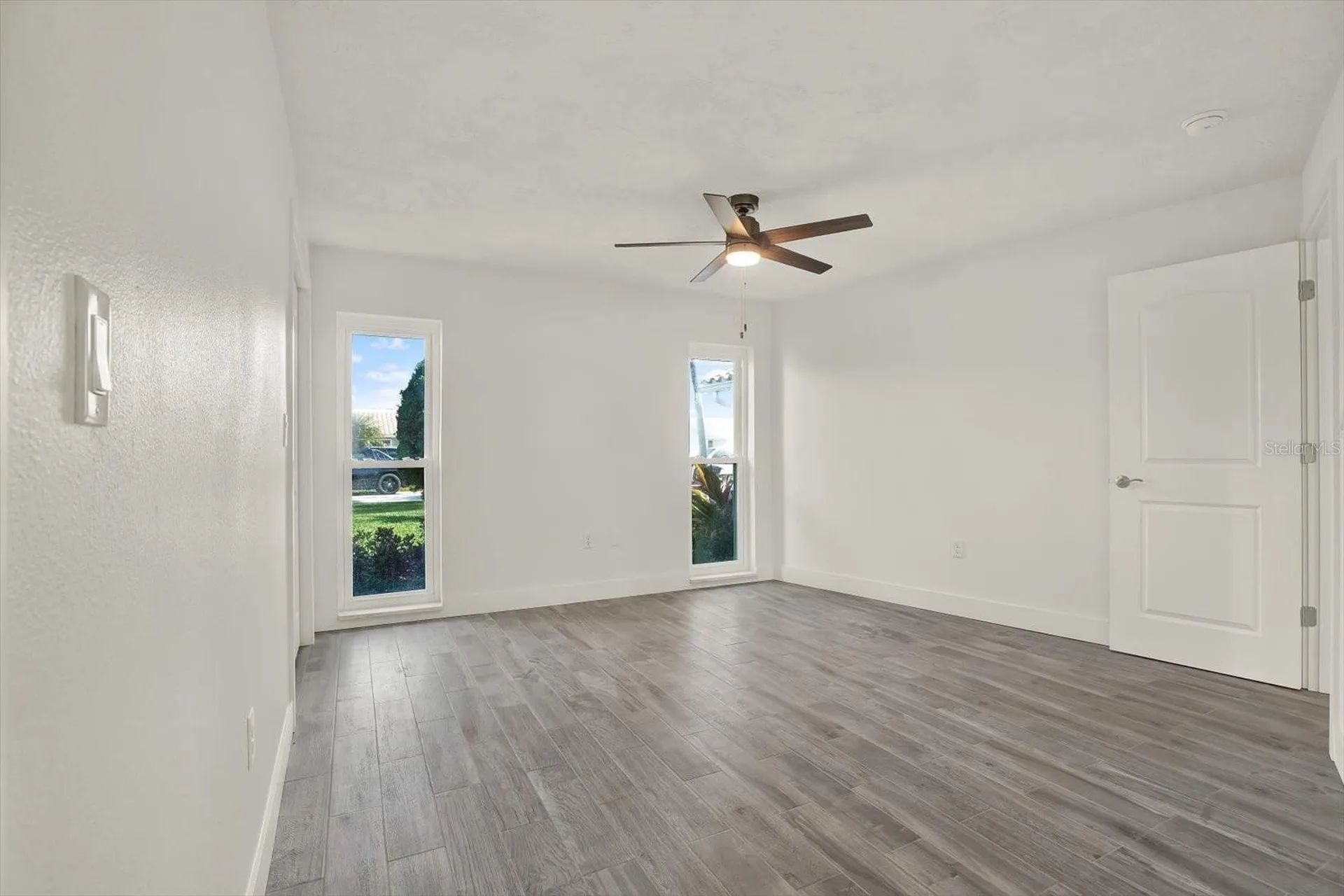 1979 Iowa Avenue NE St Petersburg FL 33703
