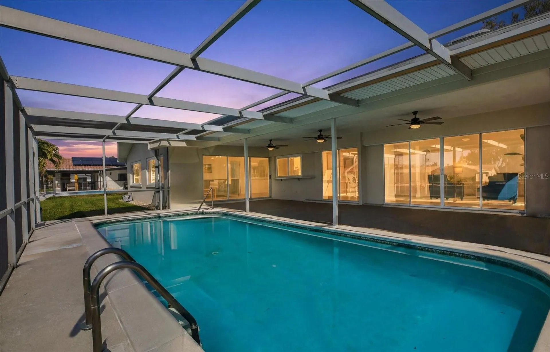 1979 Iowa Avenue NE St Petersburg FL 33703