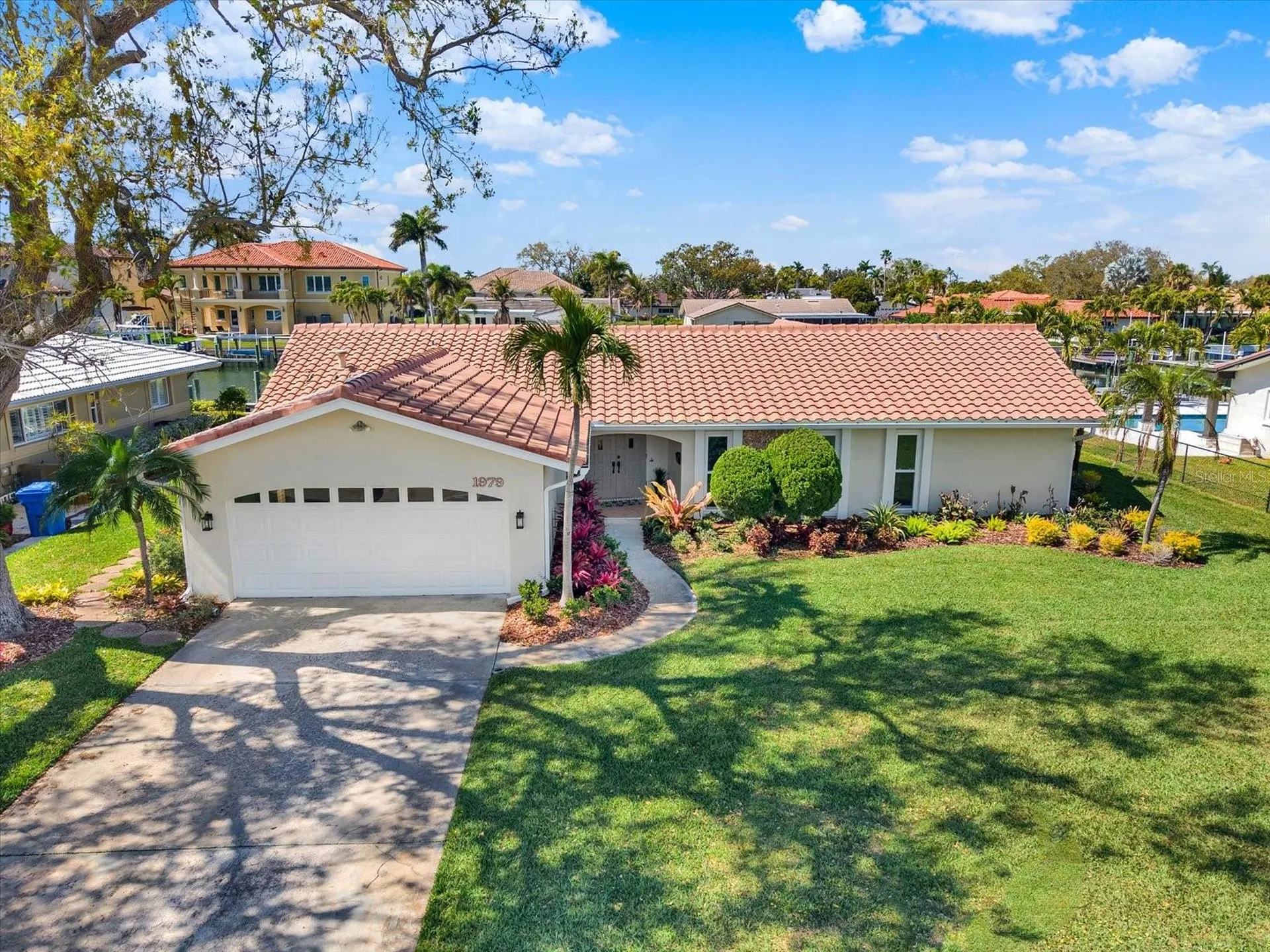 1979 Iowa Avenue NE St Petersburg FL 33703
