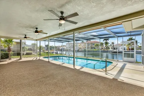 1979 Iowa Avenue NE St Petersburg FL 33703