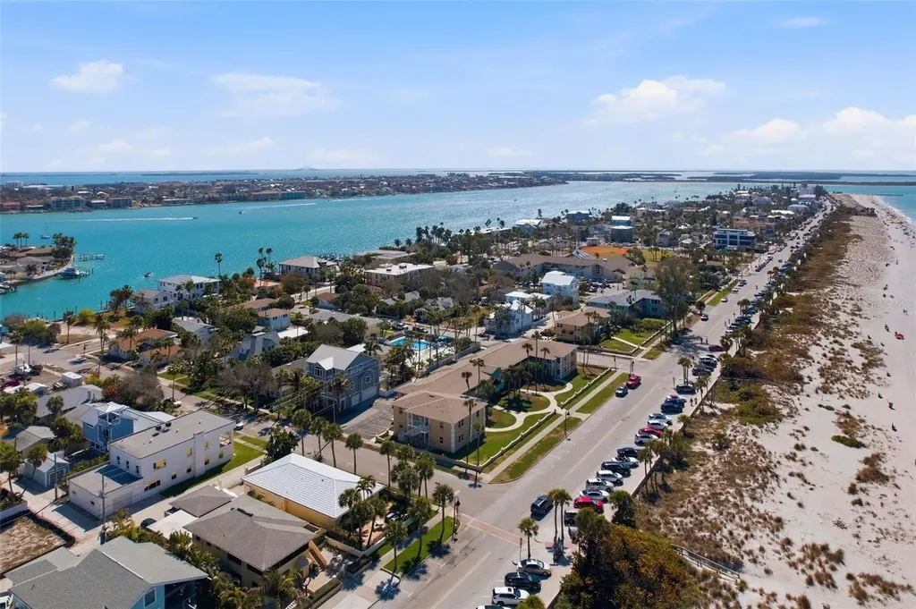 104 18th Avenue St Pete Beach FL 33706