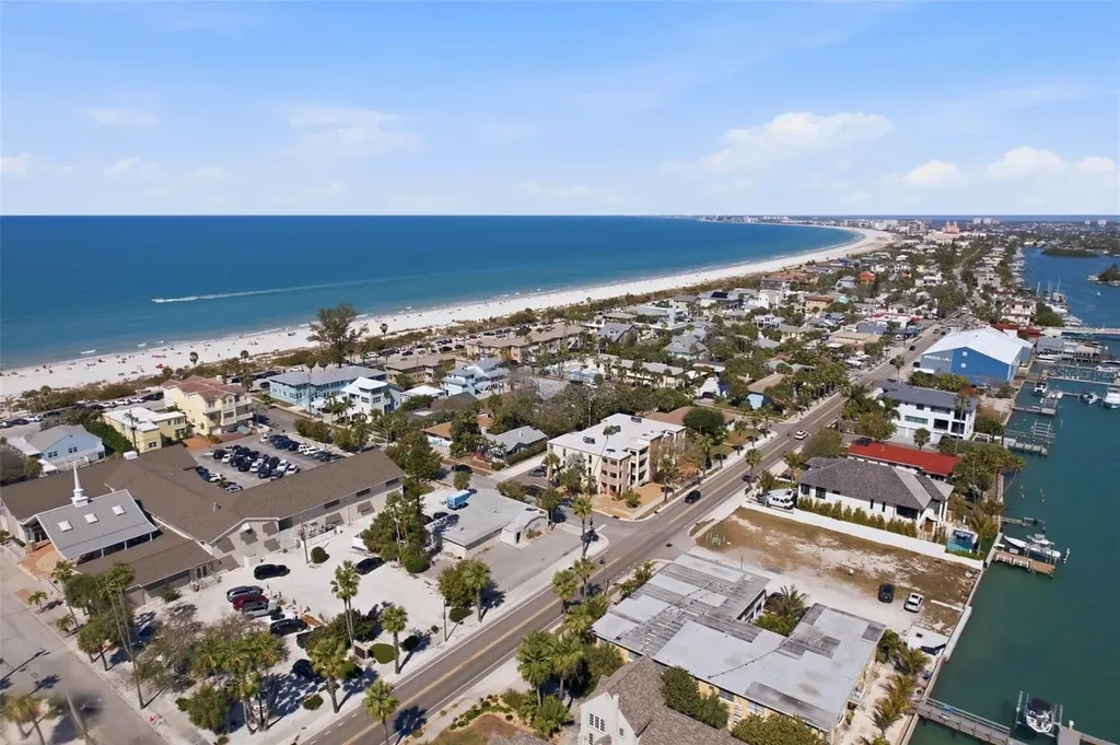 104 18th Avenue St Pete Beach FL 33706