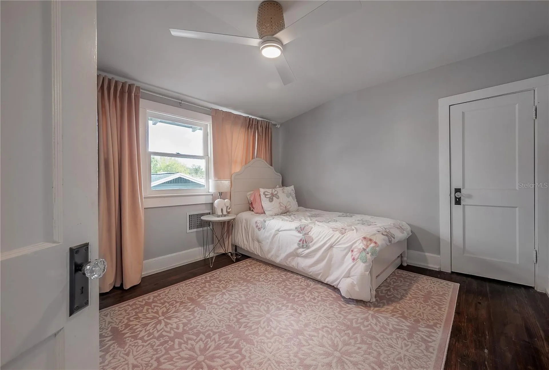5608 N Seminole Avenue Tampa FL 33604